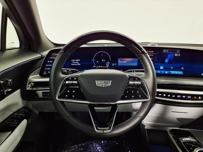 2024 Cadillac LYRIQ Luxury 2