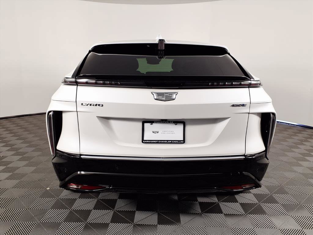 2024 Cadillac LYRIQ Luxury 2