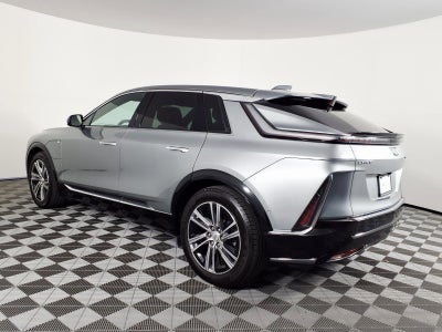 2024 Cadillac LYRIQ Luxury 2