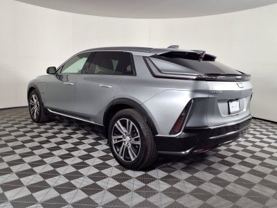 2024 Cadillac LYRIQ Luxury 2