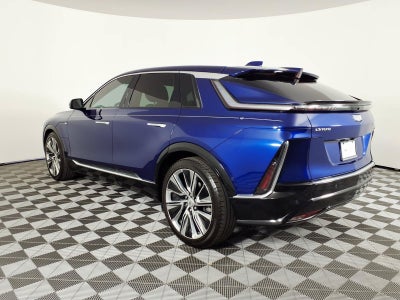 2024 Cadillac LYRIQ Luxury 3