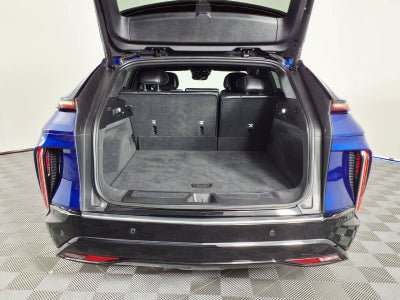 2024 Cadillac LYRIQ Luxury 3