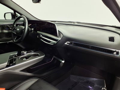 2024 Cadillac LYRIQ Luxury 3