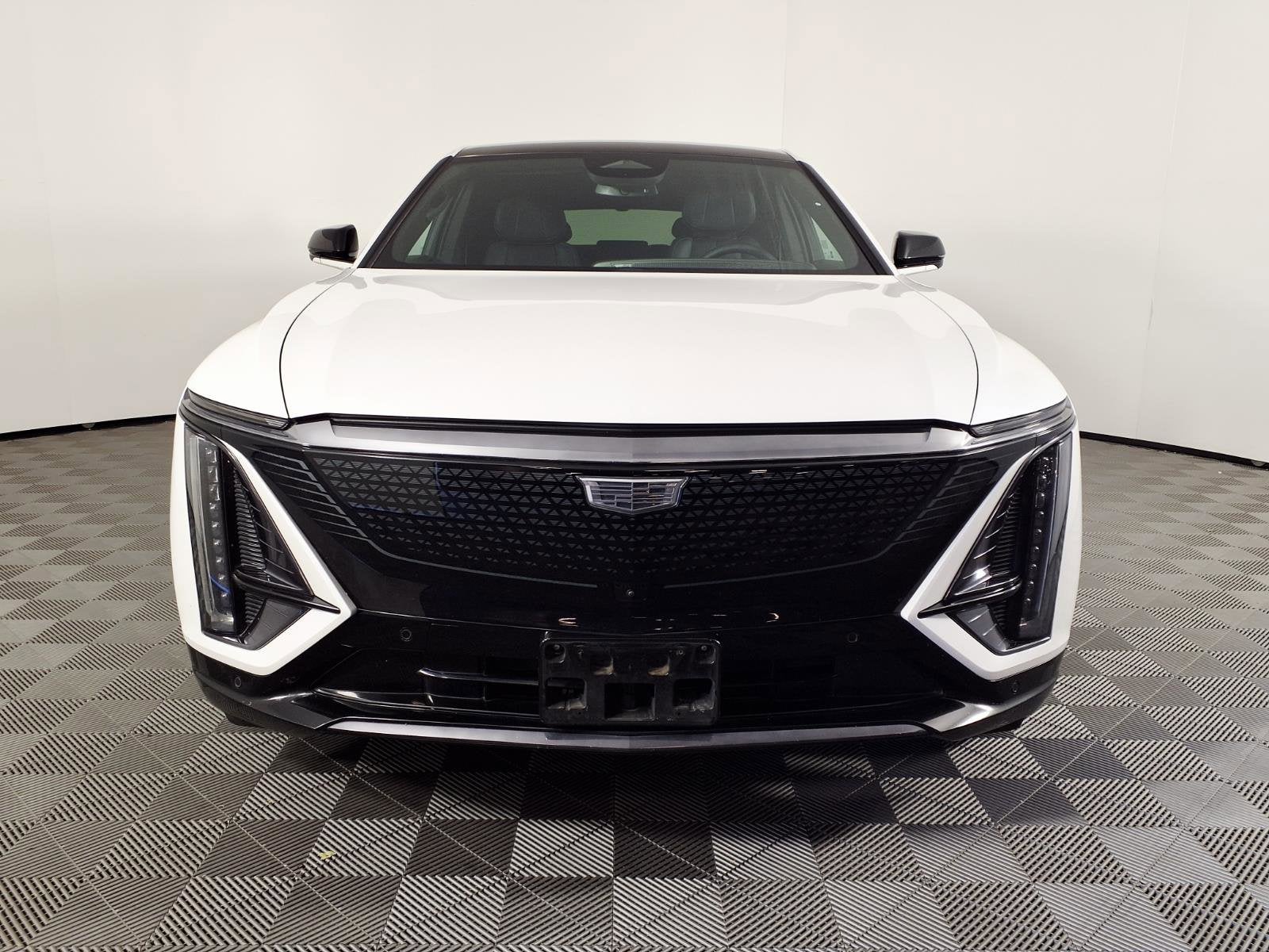 2024 Cadillac LYRIQ Sport 1
