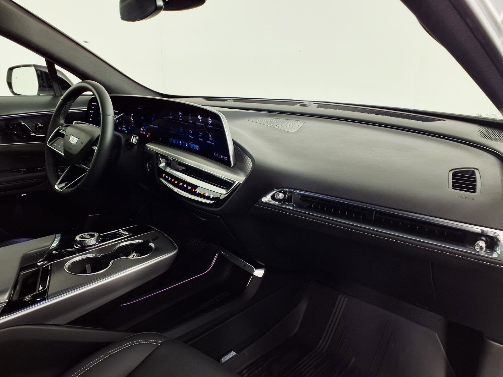 2024 Cadillac LYRIQ Sport 1