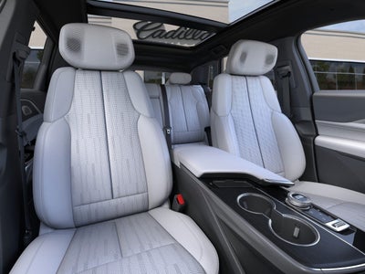 2025 Cadillac LYRIQ Luxury 3