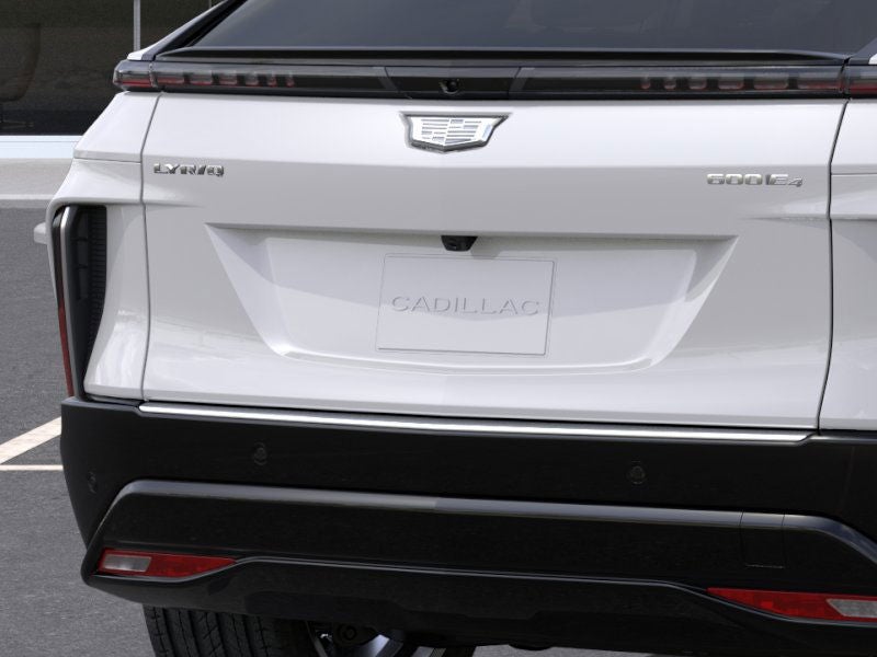 2025 Cadillac LYRIQ Luxury 3
