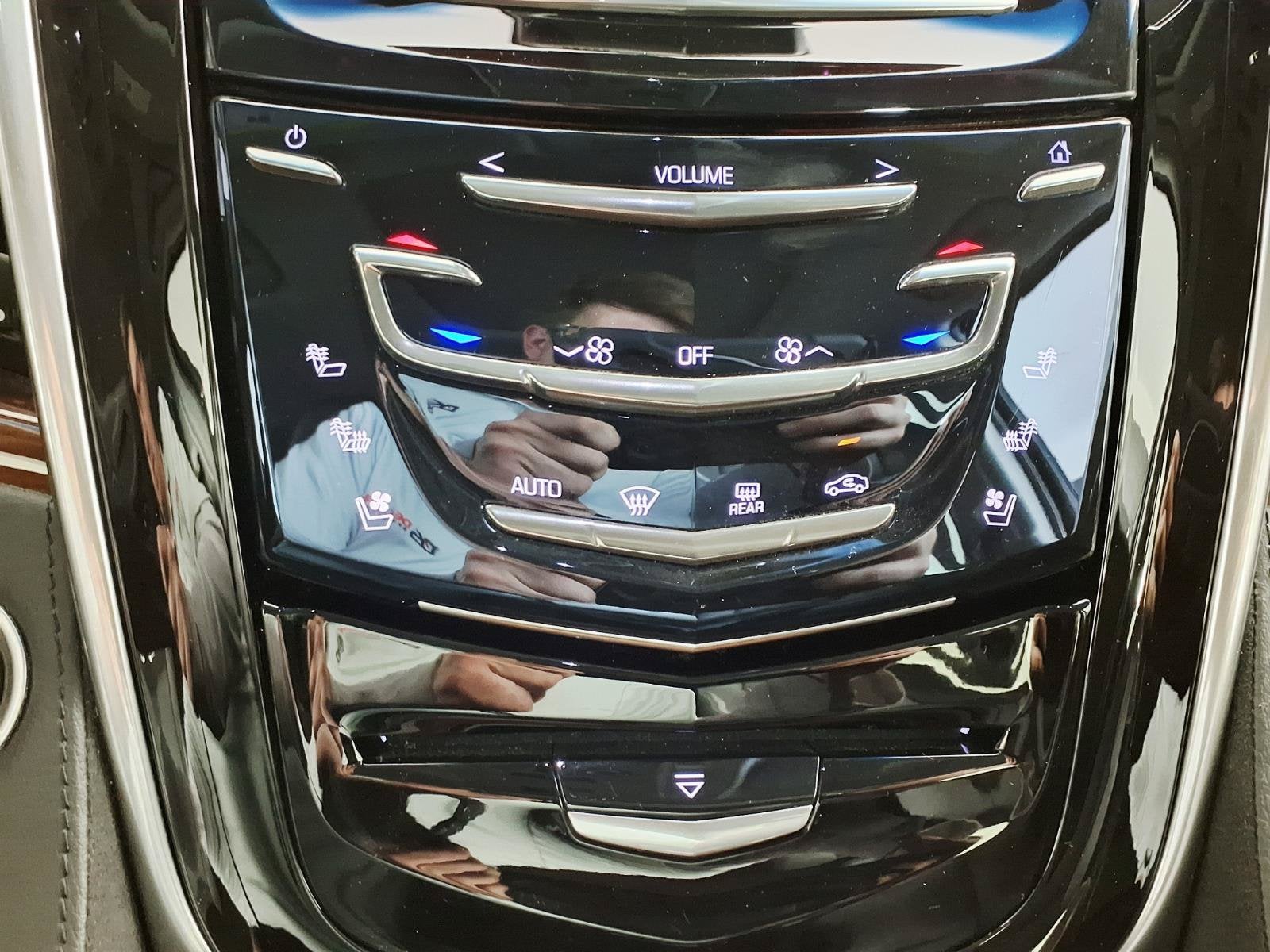 2020 Cadillac Escalade Luxury