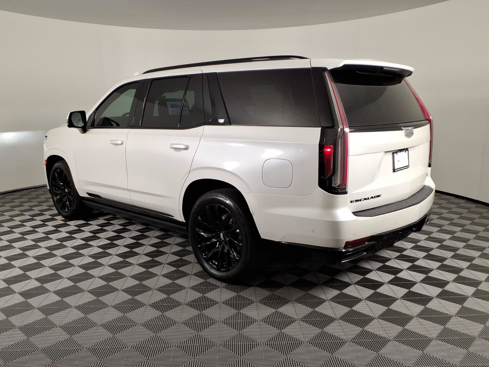 2024 Cadillac Escalade Sport