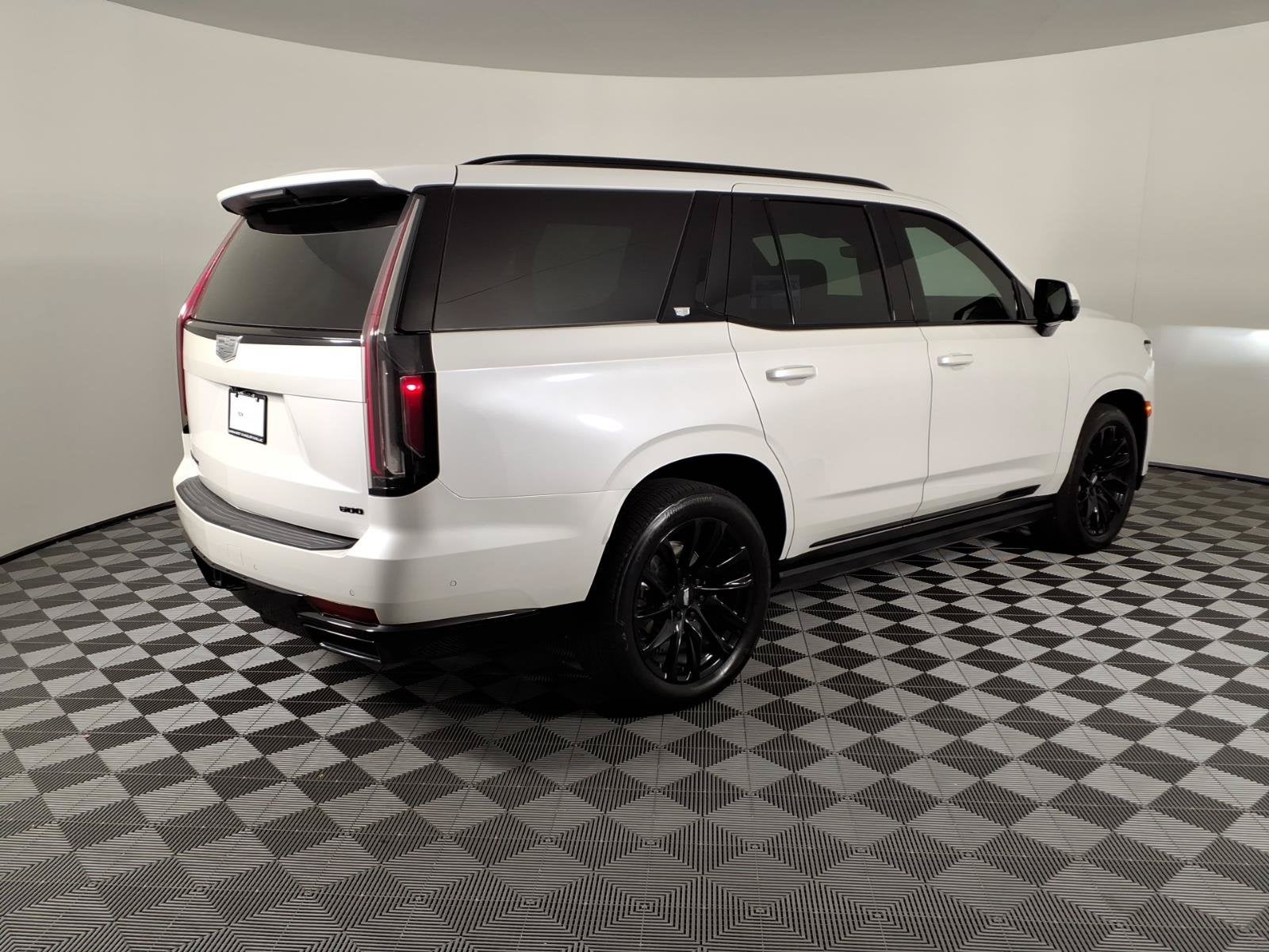 2024 Cadillac Escalade Sport