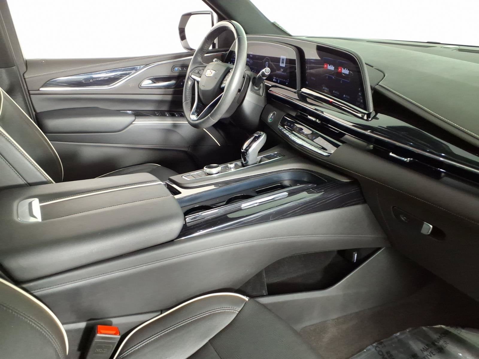 2024 Cadillac Escalade Sport