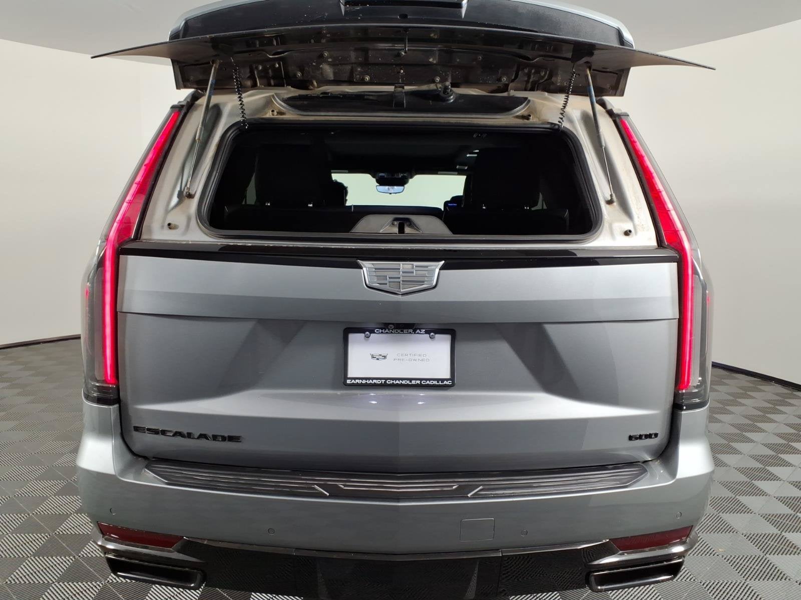 2023 Cadillac Escalade 4WD Sport Platinum