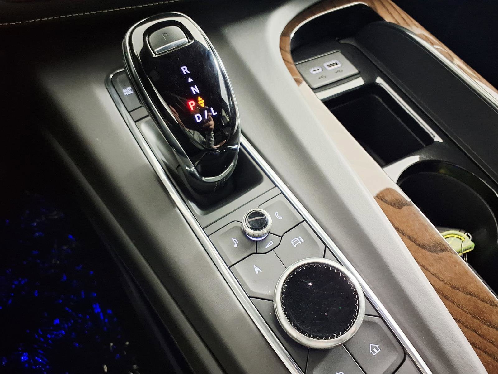 2024 Cadillac Escalade ESV Premium Luxury Platinum