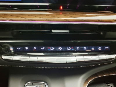 2023 Cadillac Escalade ESV 4WD Sport Platinum