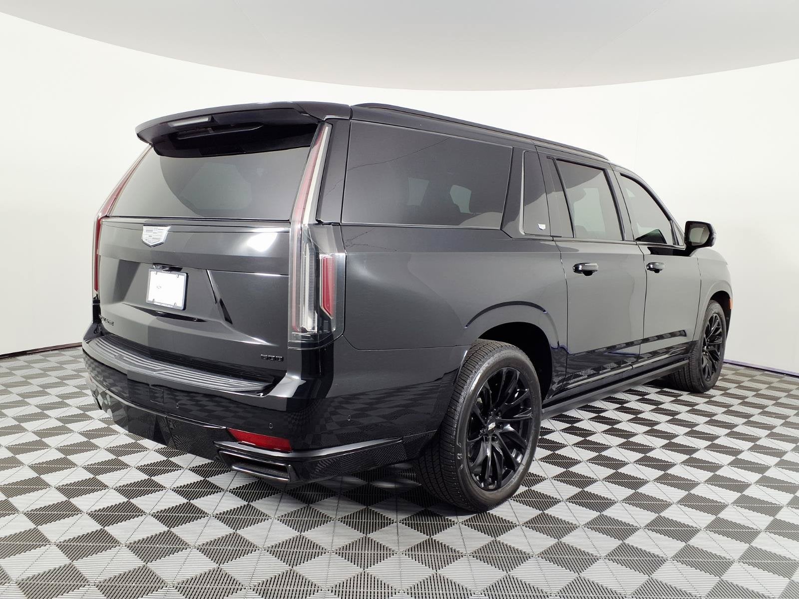 2023 Cadillac Escalade ESV 4WD Sport Platinum