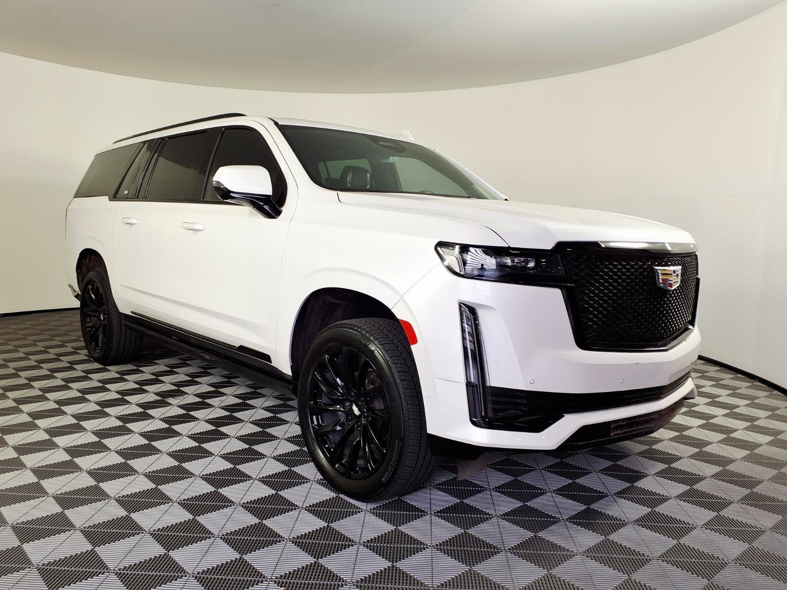 2024 Cadillac Escalade ESV Sport Platinum