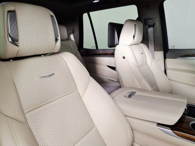 2025 Cadillac Escalade Sport Platinum
