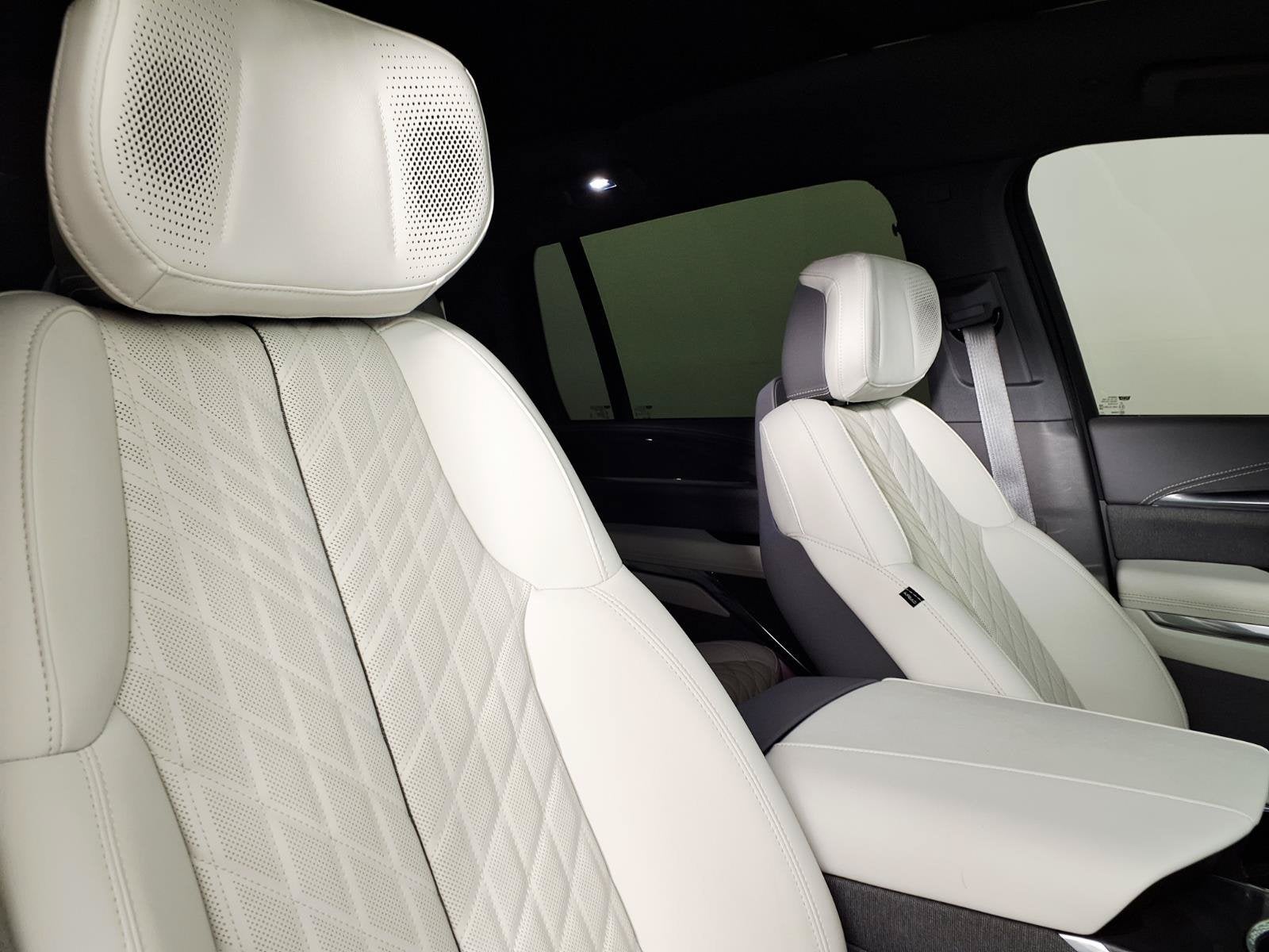 2025 Cadillac ESCALADE IQ Luxury 1