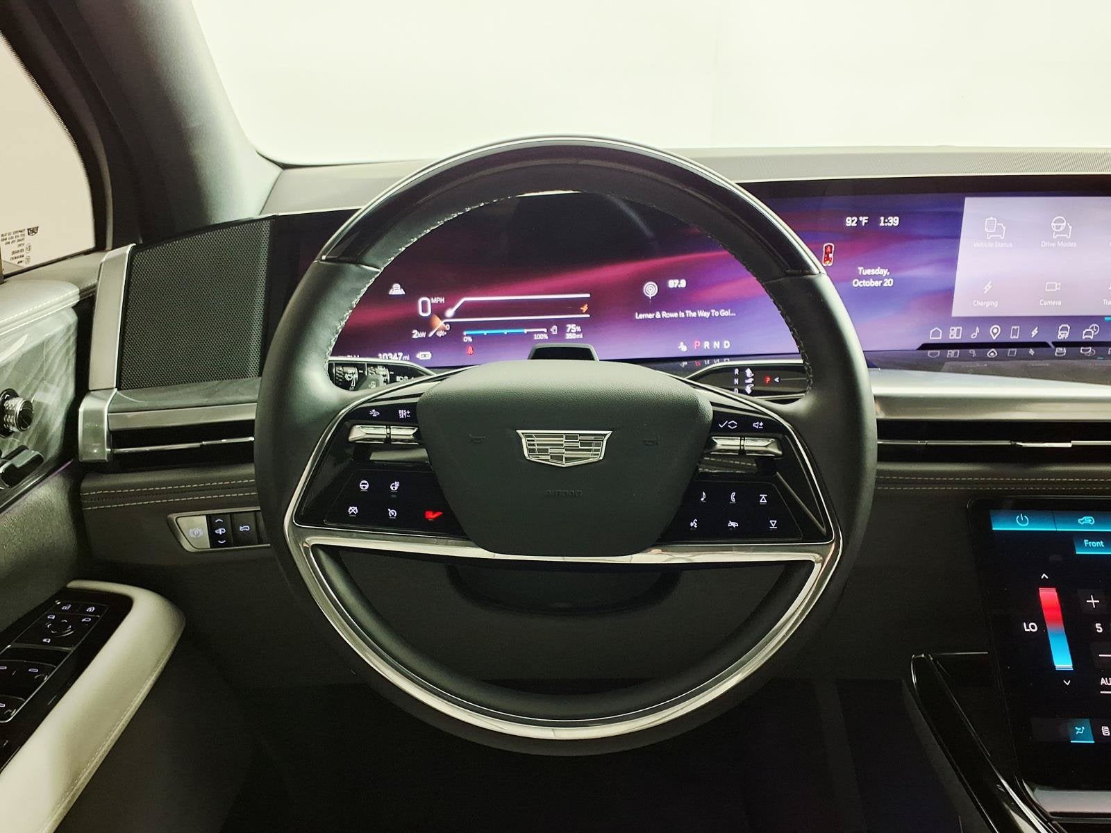 2025 Cadillac ESCALADE IQ Luxury 1