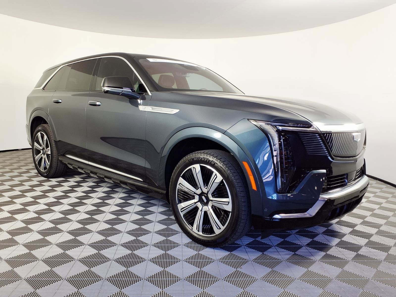 2026 Cadillac ESCALADE IQ Luxury