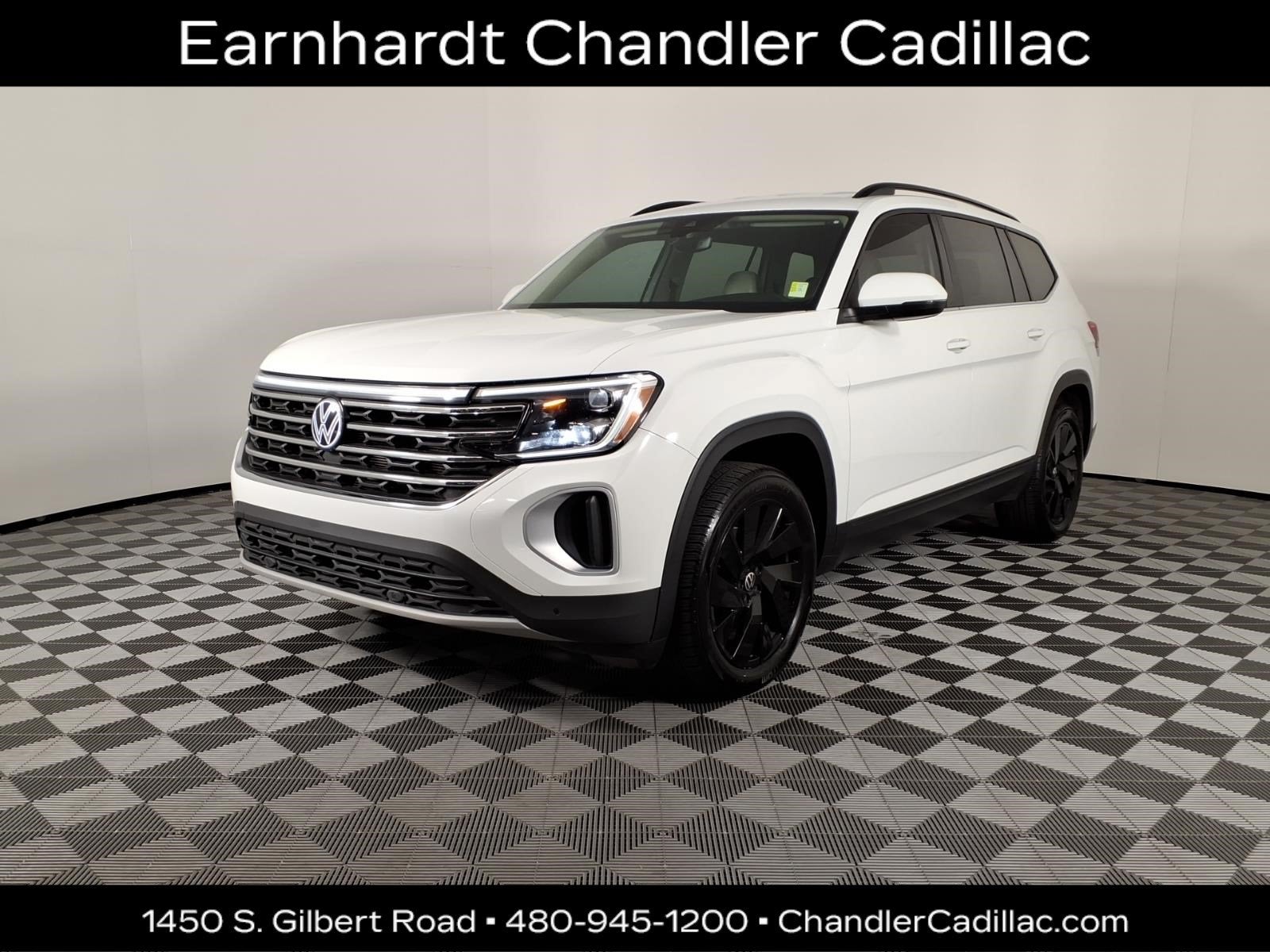 2024 Volkswagen Atlas 2.0T SE w/Technology