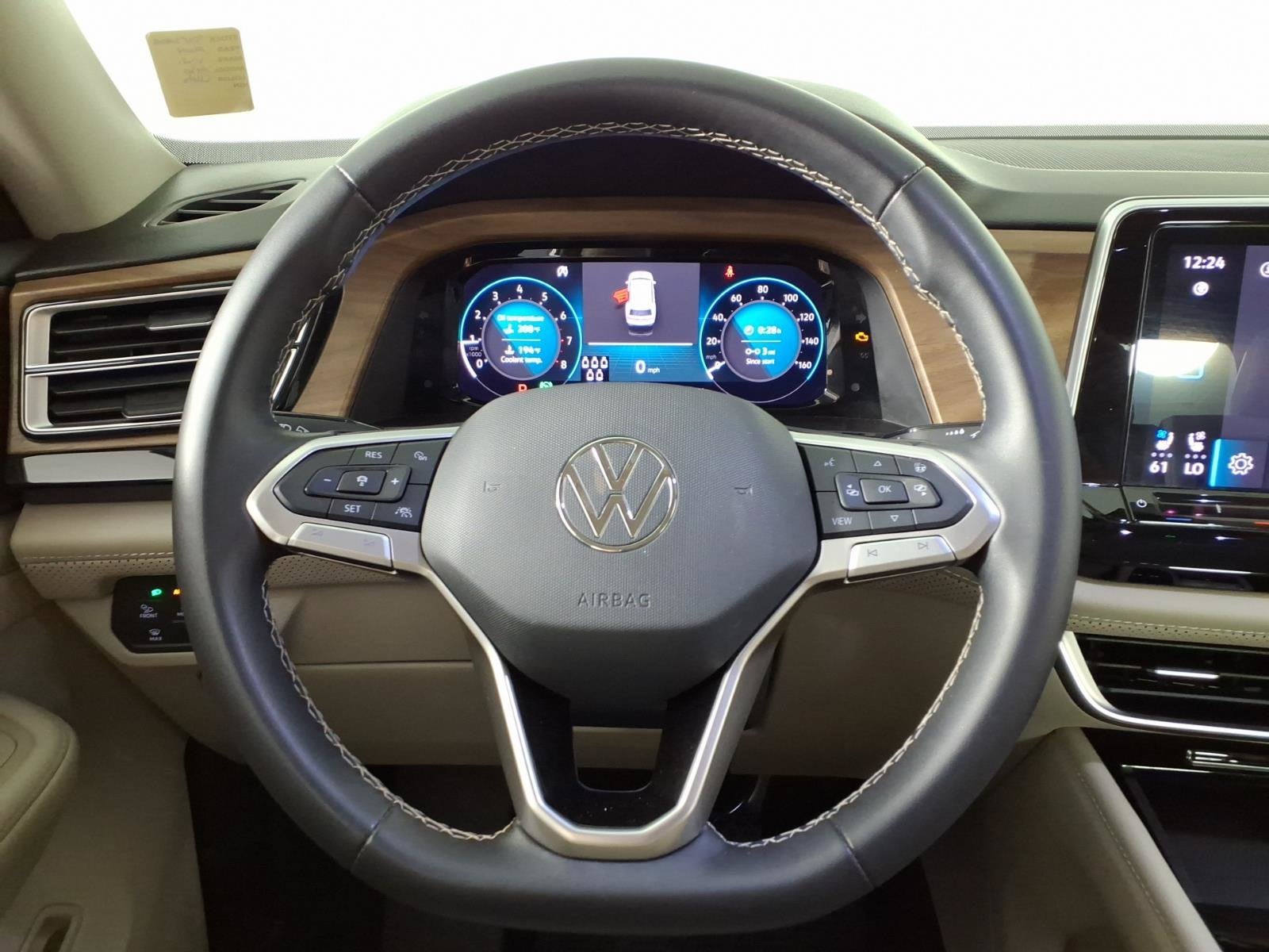 2024 Volkswagen Atlas 2.0T SE w/Technology