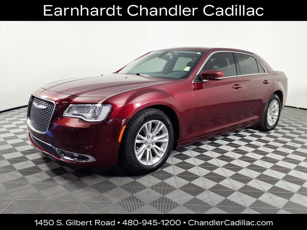 2019 Chrysler 300 Touring L