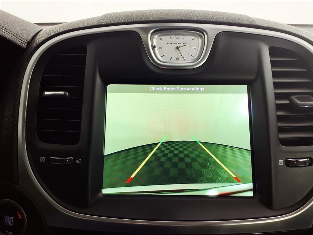 2019 Chrysler 300 Touring L