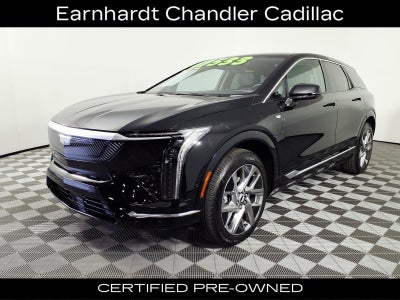 2025 Cadillac OPTIQ Luxury 2