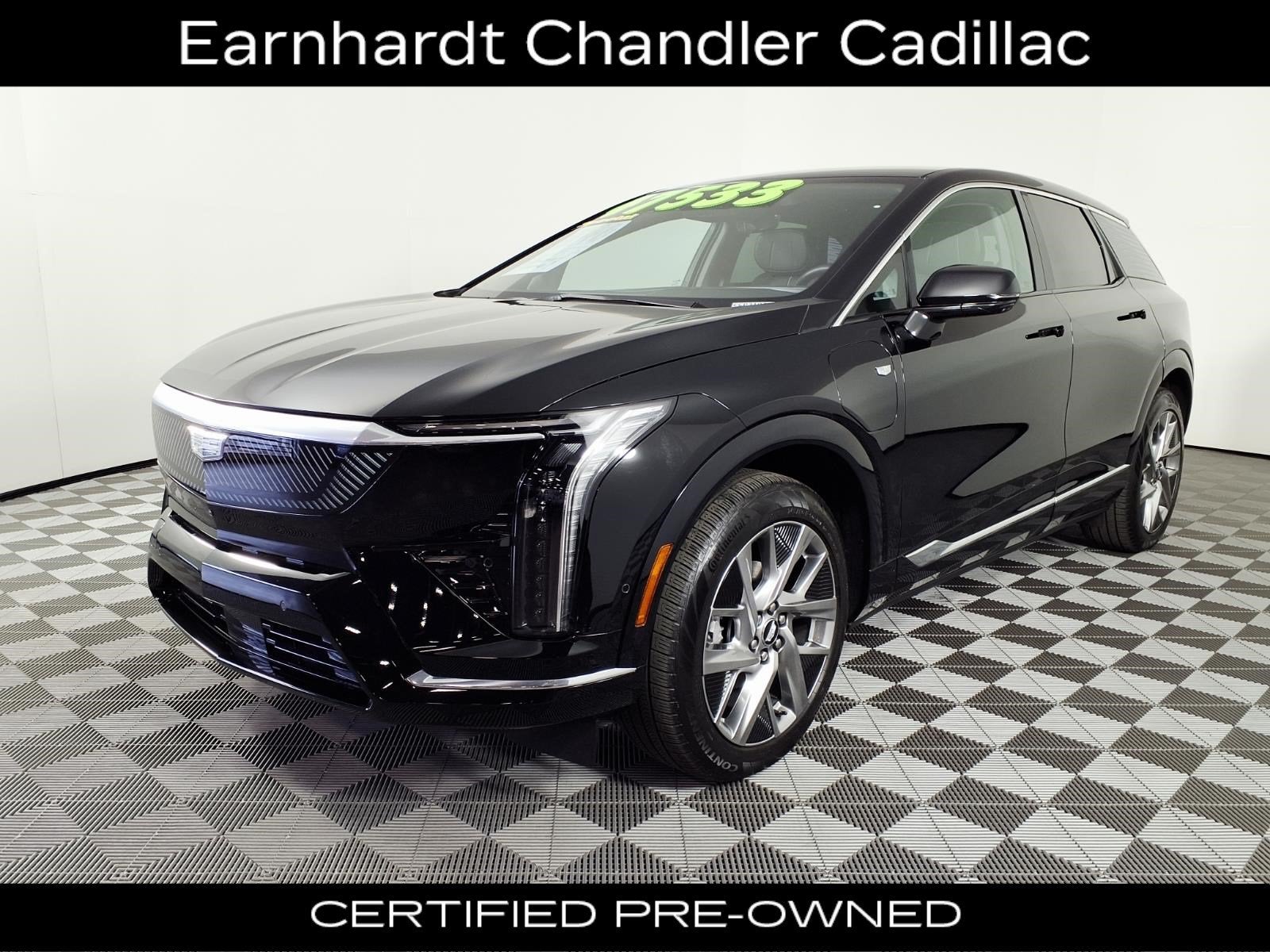2025 Cadillac OPTIQ Luxury 2
