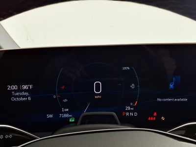 2025 Cadillac OPTIQ Luxury 2