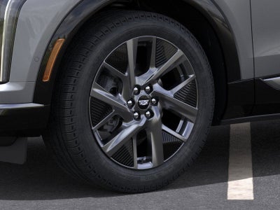 2025 Cadillac OPTIQ Luxury 2