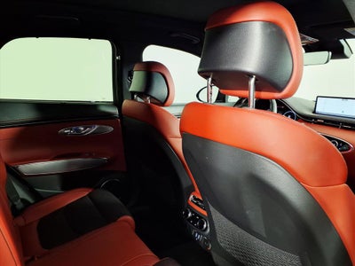 2024 Genesis GV70 2.5T