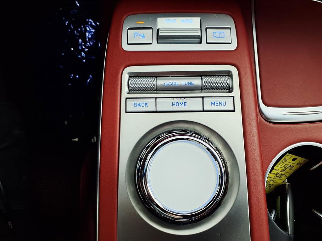 2024 Genesis GV70 2.5T