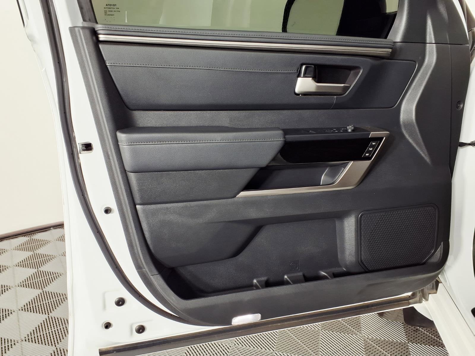 2024 Toyota Tundra 4WD Limited
