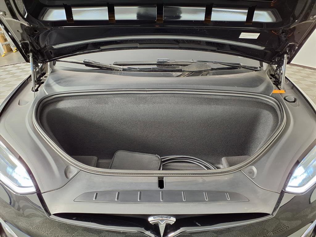 2024 Tesla Model X Plaid