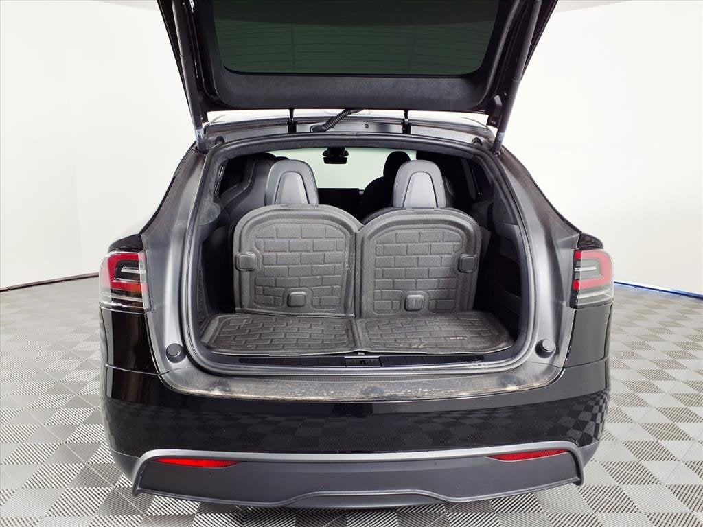 2024 Tesla Model X Plaid