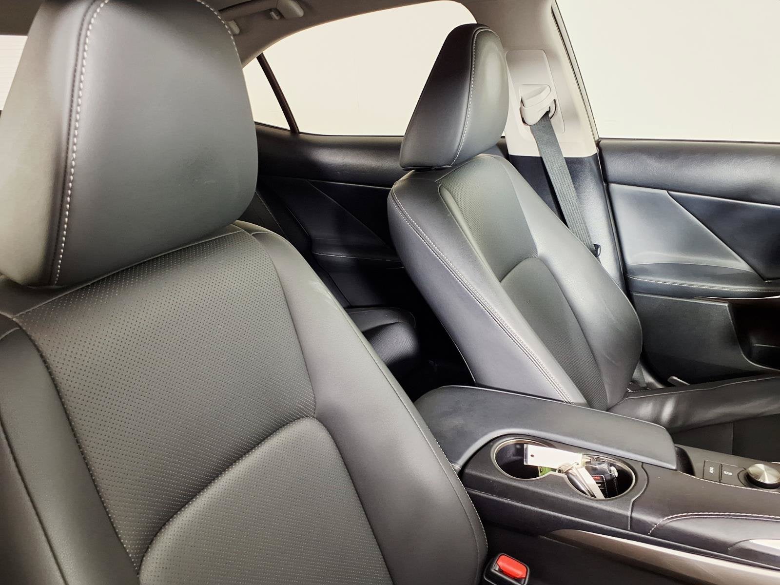 2017 Lexus IS IS Turbo