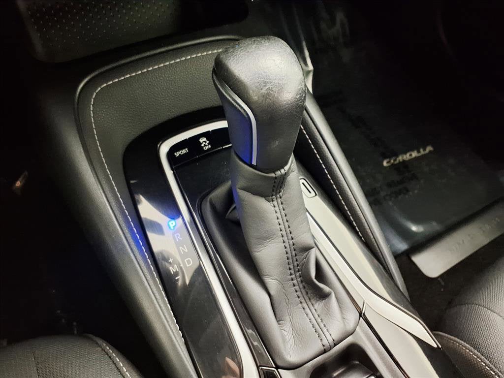 2020 Toyota Corolla Hatchback SE