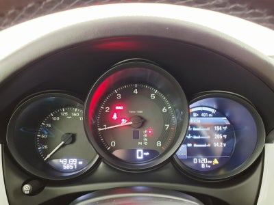 2023 Porsche Macan T