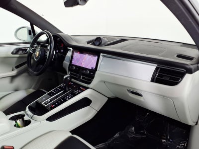 2023 Porsche Macan T